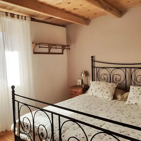 Tozolosolobos Dom wakacyjny Otero de Bodos