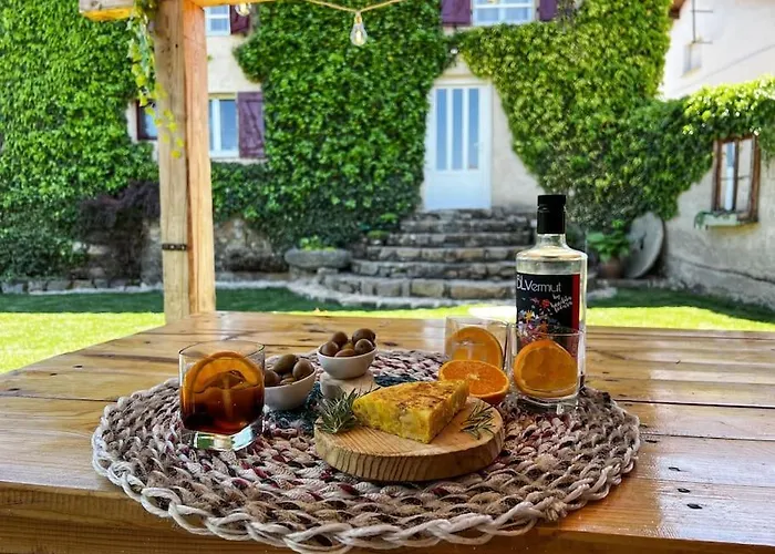 Tozolosolobos Nyaraló Otero de Bodos